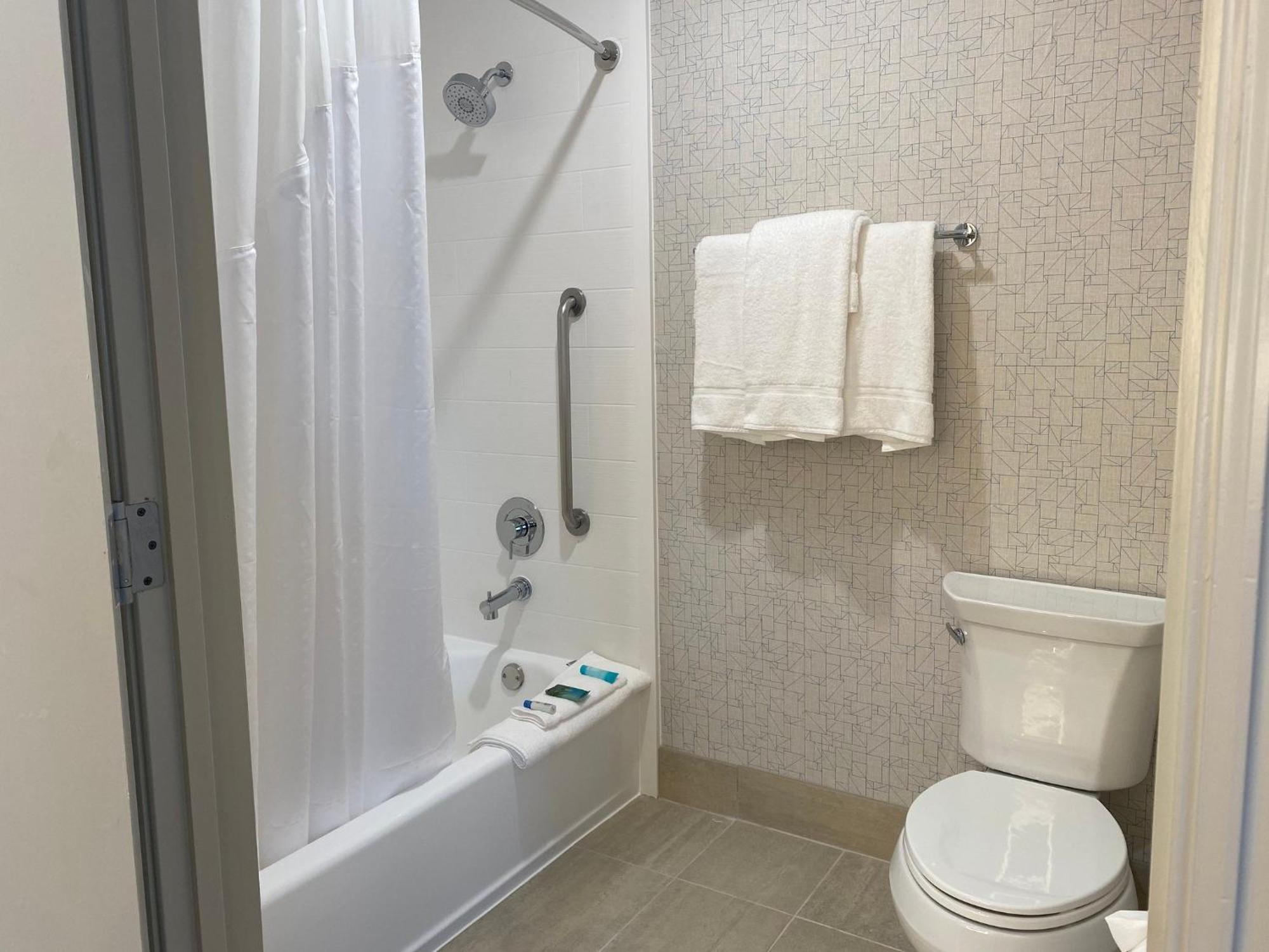 Holiday Inn Express & Suites Mountain View Silicon Valley By Ihg エクステリア 写真