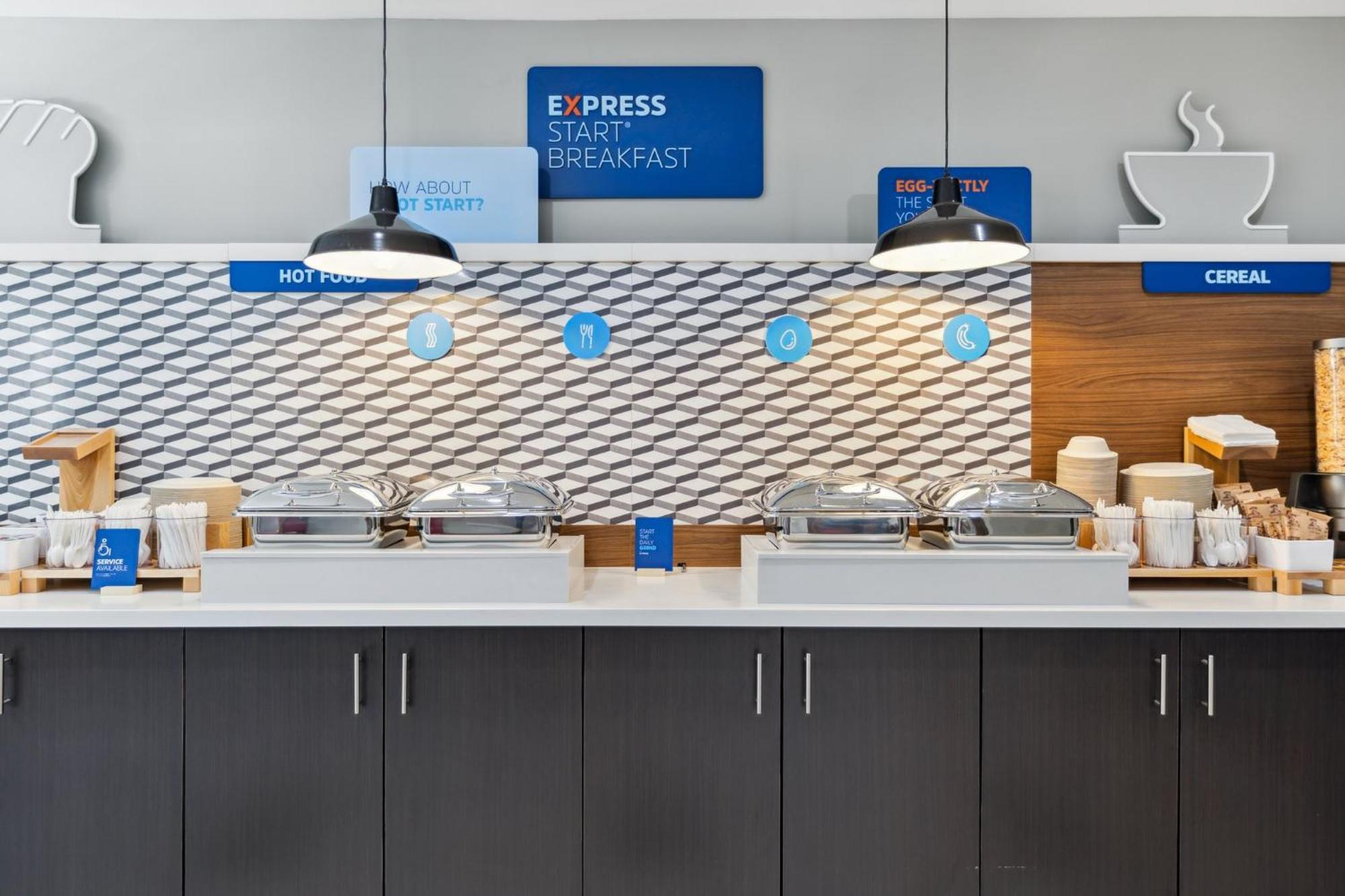 Holiday Inn Express & Suites Mountain View Silicon Valley By Ihg エクステリア 写真