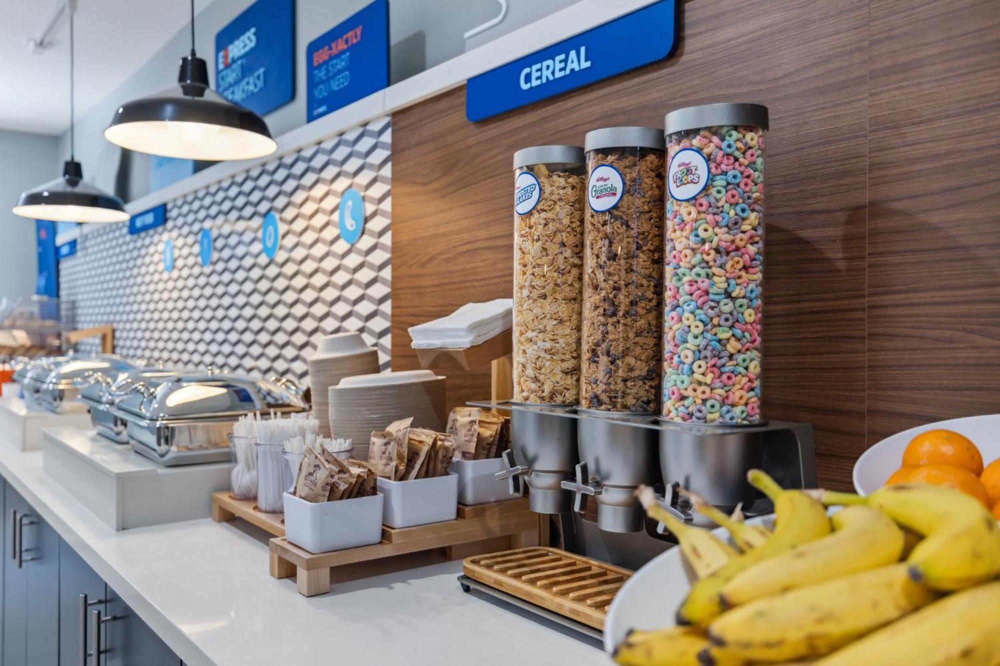 Holiday Inn Express & Suites Mountain View Silicon Valley By Ihg エクステリア 写真